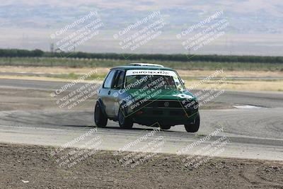 media/Jun-01-2024-CalClub SCCA (Sat) [[0aa0dc4a91]]/Group 5/Race/